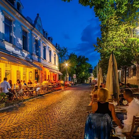 Bed & Breakfast Kedves Vendeghaz Balatonfüred