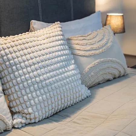 Kedves Vendeghaz Bed & Breakfast 3*