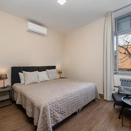 Bed & Breakfast Kedves Vendeghaz