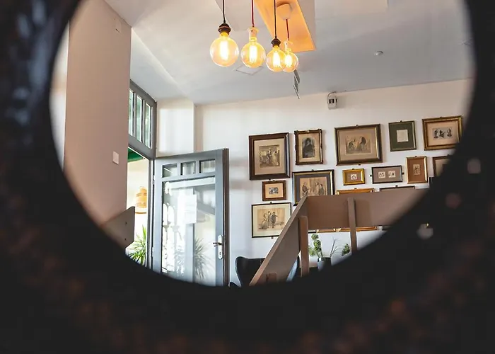 Kedves Vendeghaz فندق مبيت وإفطار 3*